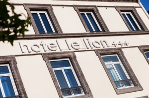Façade - Hôtel Le Lion